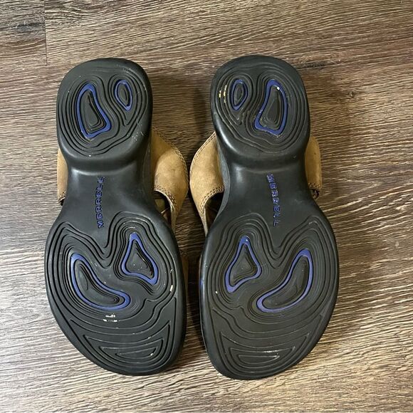 Merrell Topo Cross Stone Tan Crisscross Suede Sandals - Picture 9 of 10